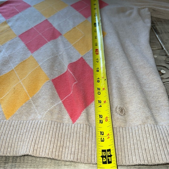Izod Cream and Yellow Crew Neck Sweater with Argyle Pattern - Picture 7 of 7
